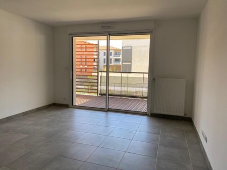 APPARTEMENT T3 63M - Photo 3