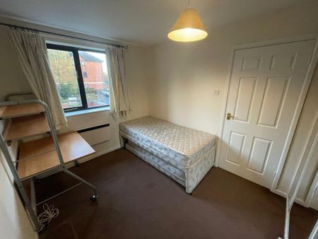 2 bedroom terraced house to rent - Photo 2