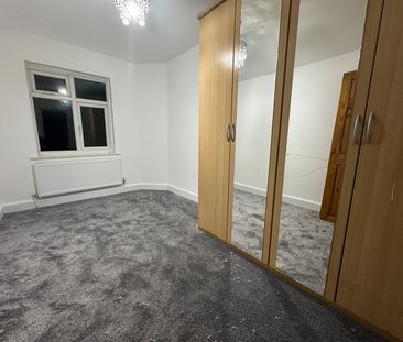 3 Bed Terraced House, Woodlands Road, E17 - Photo 4