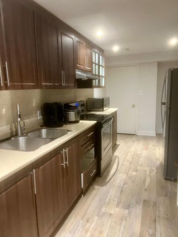 For Lease - 20 Wynview Street Unit# Lower, Brampton, Ontario - Photo 3