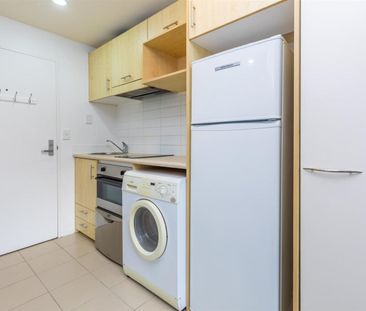 Partly furnished one bedroom apartment in ... - Photo 6