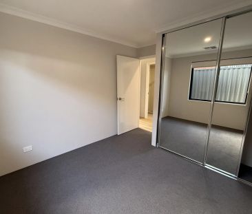 Brand New Coastal Living - Spacious 3 Bedroom, 2 Bathroom Home - Photo 6