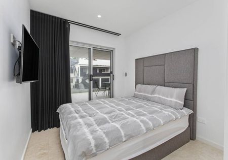 Fully Furnished 3-bedroom Unit - Photo 4