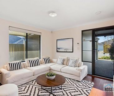 3-Bedroom Home in Banksia Grove! - Photo 3
