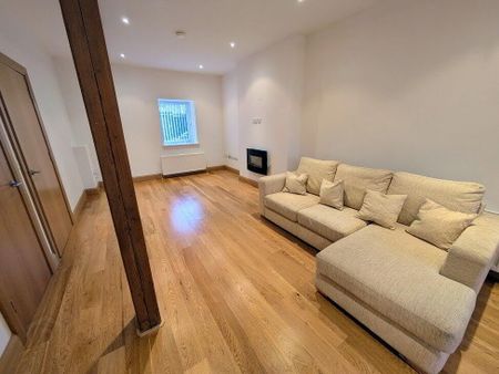 1 The Stables, The Mill Village, Comber, BT23 5WT - Photo 2