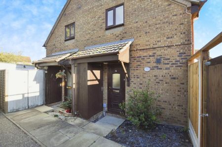 1 bedroom terraced house to rent - Photo 3