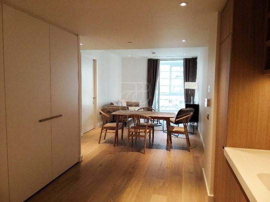 Holmby House, 2 Prospect Way, London, SW11 - Photo 1