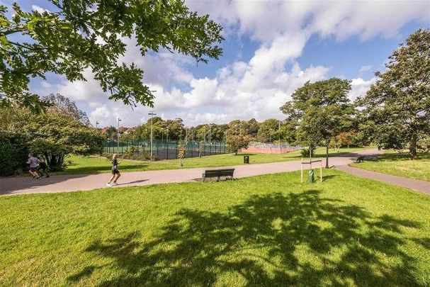 Old Shoreham Road, Hove, BN3 - Photo 1