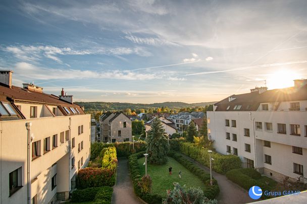 2 pok. 60m2 *Armii Krajowej* balkon*piwnica - Фото 1