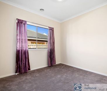 12 Goodenia Street, Officer - Photo 6
