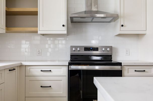 For Lease - 363 Sixth Street, Collingwood, Ontario - Photo 1