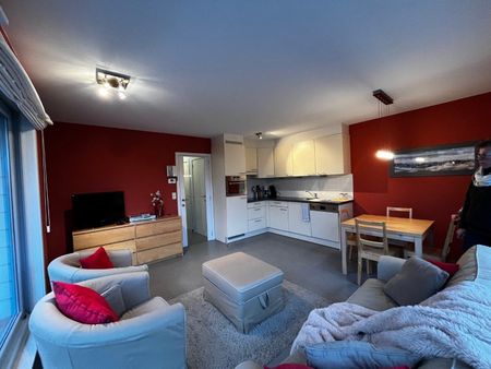 Comfortabel, recent appartement met terras nabij de Zeedijk, aan tramhalte gelegen - Photo 2