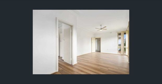 Family Home in a Prime Riverstone Location - Photo 1