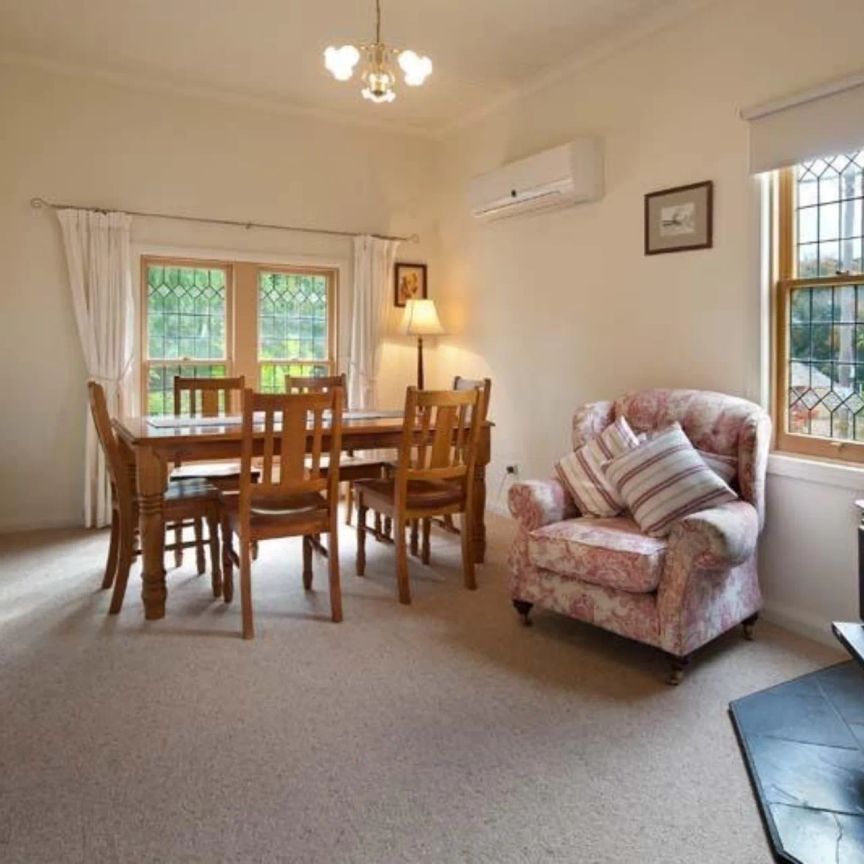 Miss Pym's Cottage in central Maldon Offered Furnished - Photo 1