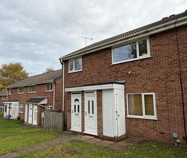 2 bedroom maisonette to rent - Photo 5