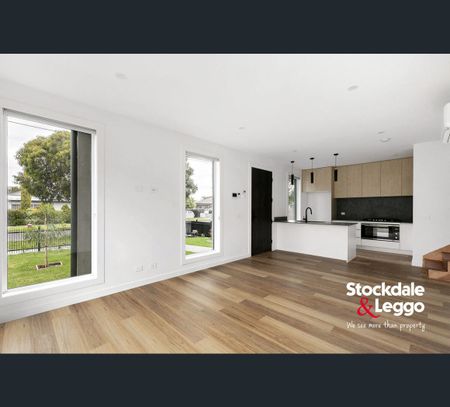 1/8 Lynch Road, Fawkner, Vic 3060 - Photo 4