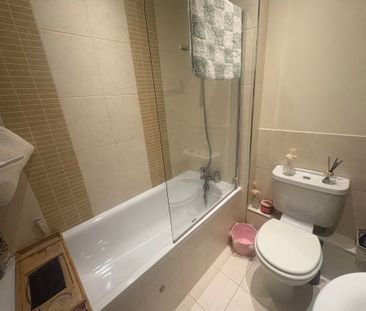 Woodland Gardens, Hindhead - Photo 3