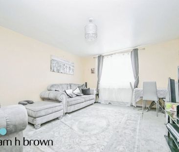 Firmin Close - Photo 2