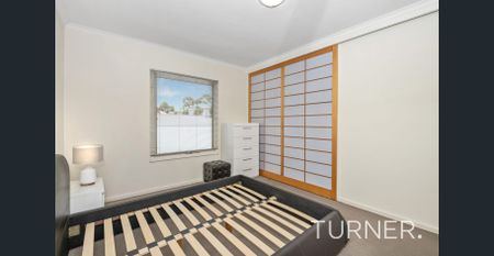 Furnished 1 Bedroom Apartment - Photo 5