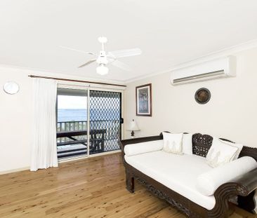 FULLY FURNISHED HOME WITH SPECTACULAR LAKE VIEWS - Photo 3