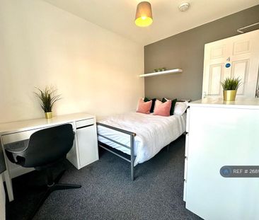 4 bedroom terraced house to rent - Photo 5