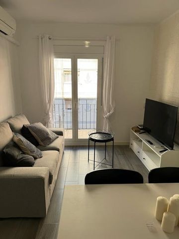 Carrer Bòbiles, L'Hospitalet de Llobregat, Catalonia 08905 - Photo 2