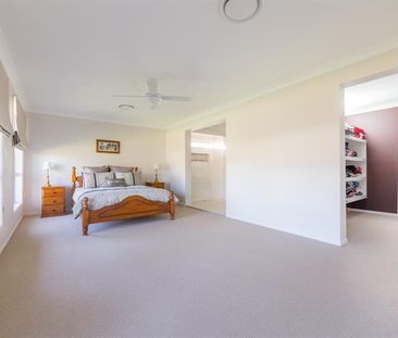 52 Holmwood Drive, Dubbo NSW 2830 - House For Rent | Domain - Photo 5