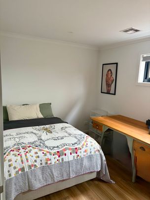 South Kingsville - Photo 1