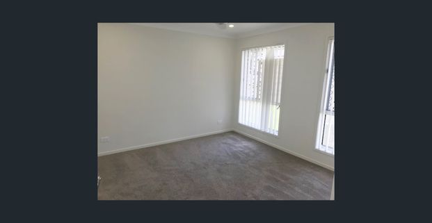 DON'T WORRY ABOUT THE WARM WEATHER- ENJOY DUCTED AIR CONDITIONING - Photo 1