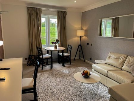 1 bedroom private hall to rent - Photo 3