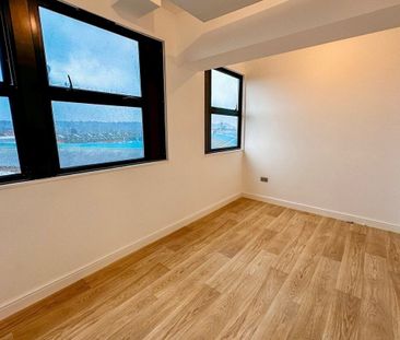 Waterside House - Photo 3