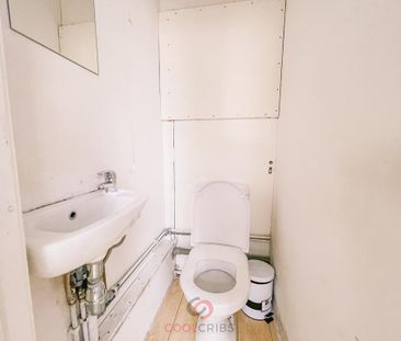 Studio to rent - Photo 6