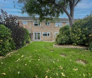 3 bedroom terraced house to rent - Photo 2
