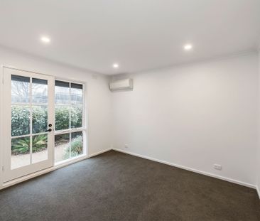 4/49 Crisp Street, Hampton VIC 3188 - Apartment For Rent | Domain - Photo 1