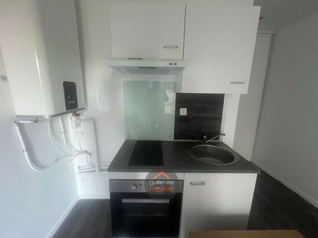 Location Appartement 1 pièce 18m² - Photo 2