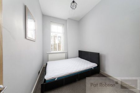 Simonside Terrace, Newcastle Upon Tyne - Photo 3