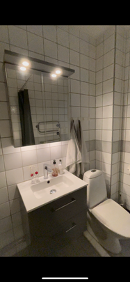 Heljestrandsgatan, Eskilstuna - Photo 1