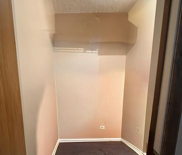 For Lease - 25 Meadow Lane Unit# 302, Barrie, Ontario - Photo 2