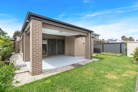 “40 Montreal Circuit CRAIGIEBURN” - Photo 2