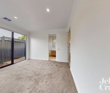 133B Leila Road, Carnegie - Photo 5