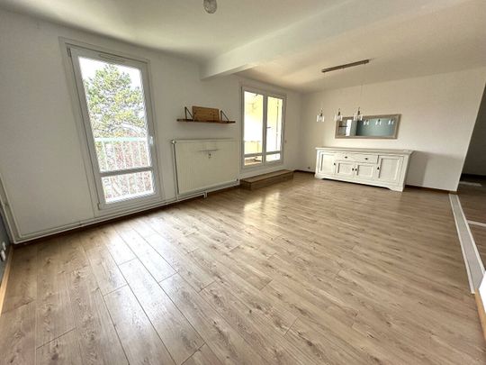 Location appartement 5 pièces 111.32 m² à Ronchin (59790) - Photo 1