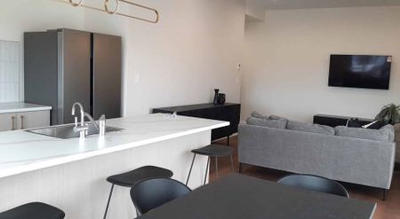 Luxury, Fully Furnished Apartment Living in Norfolk Downs - Photo 2