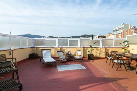 Carrer de Bruniquer, Barcelona, Catalonia 08024 - Photo 5