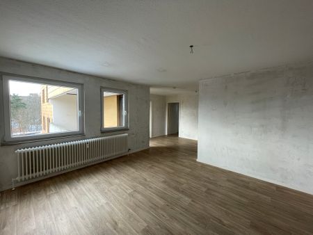 Mietwohnung in Herzogenaurach - Große 3-Zimmer Wohnung mit Balkon und Tageslichtbadezimmer - Photo 5