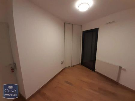 Appartement à louer 4 pièces 103m² - Photo 3