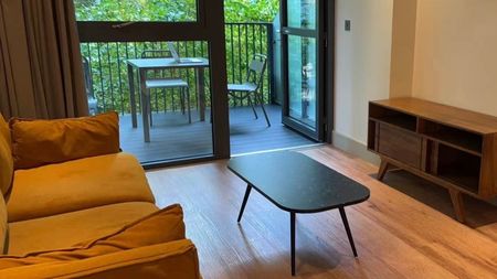 Room in a Shared Flat, The Sessile, N17 - Photo 2