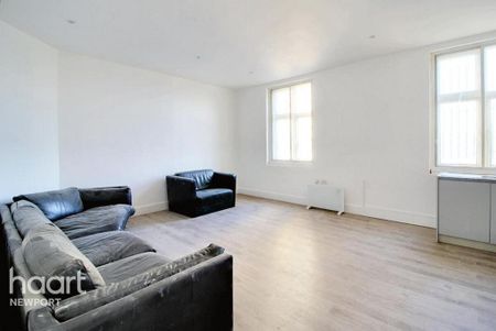 3 bedroom apartment to rent - Photo 3
