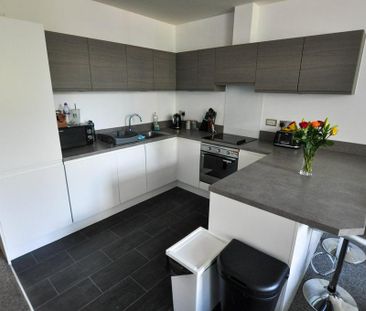 2 bedroom flat to rent - Photo 3