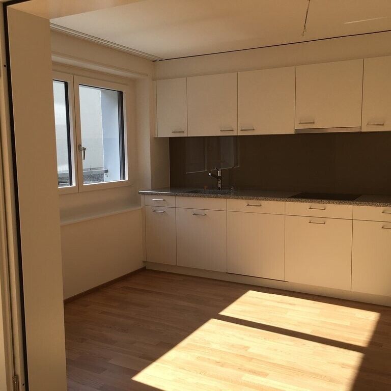 Living comfortably near the main station - Photo 1