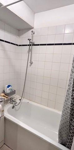 Location Appartement 2 pièces 34m² LILLE 59000 - Photo 1